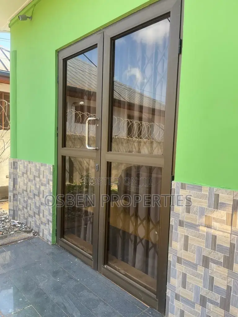 1bdrm Apartment in Pleasant Properties, Spintex for rent in Spintex