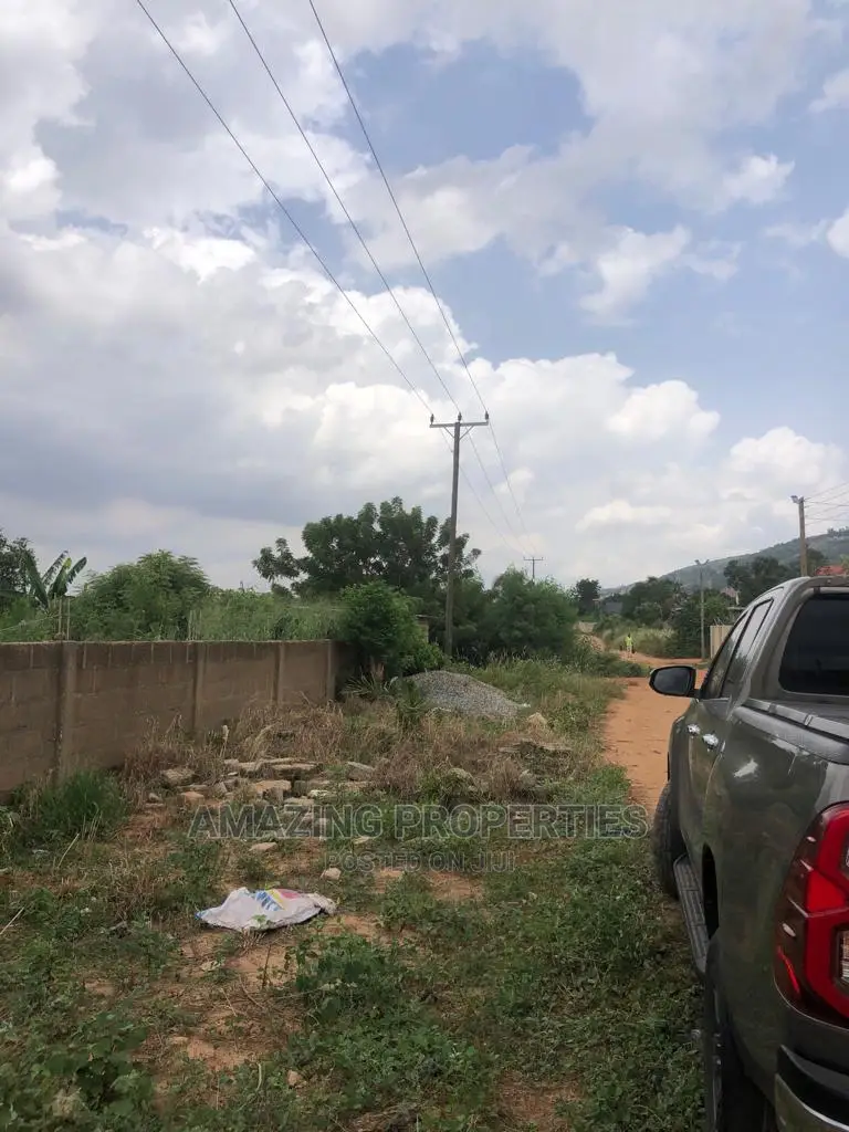 1 Plot of Roadside Land Available for Sale at Dzorwulu in Dzorwulu