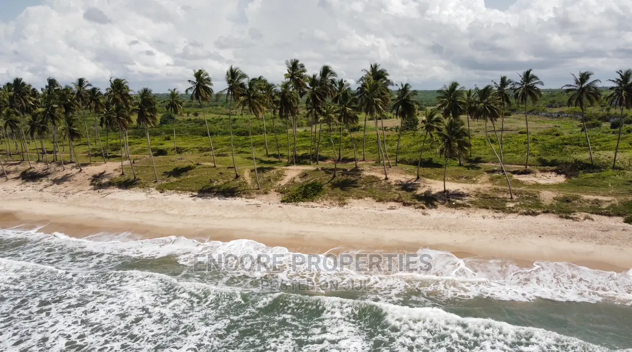 10 Plots of Beach Land Now Selling at Gomoa Fetteh in Gomoa East