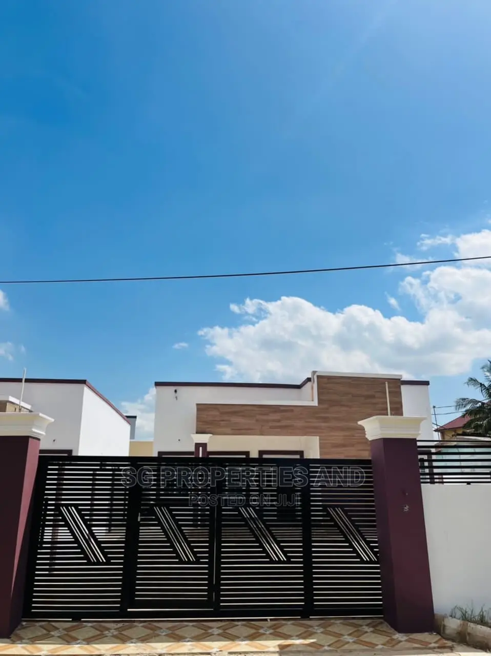 3bdrm House in Coca Cola, Spintex for Sale in Spintex