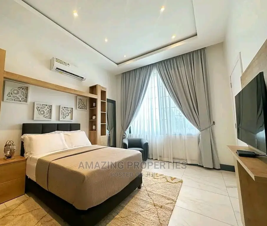 Furnished 7bdrm House in East Legon for sale in East Legon