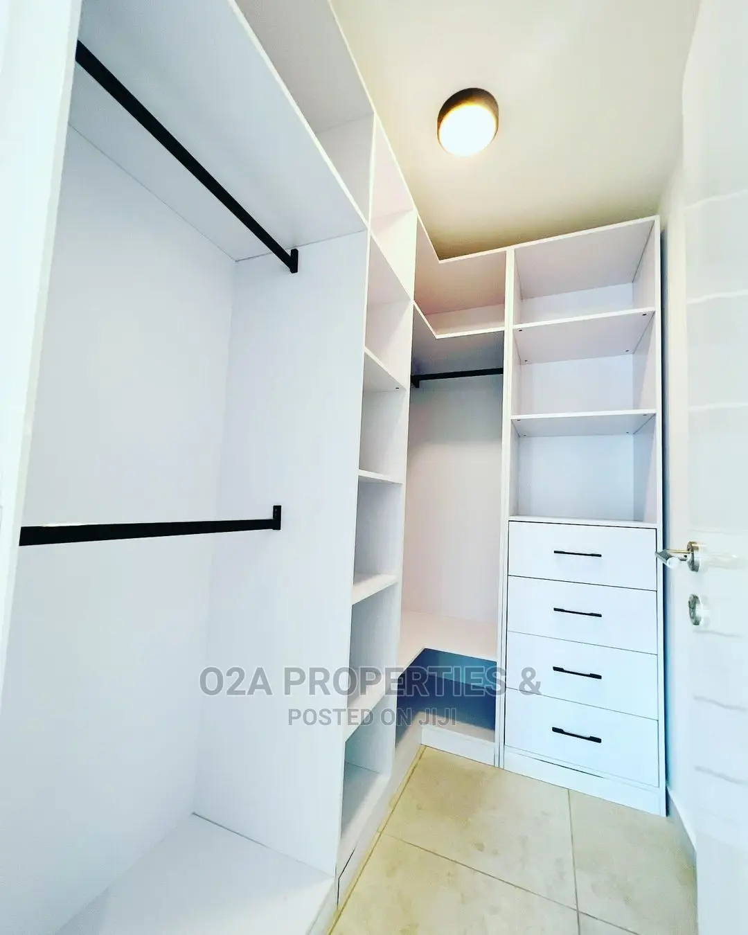 3bdrm House in Oyarifa Mall Area for Sale in Oyarifa Mall Area
