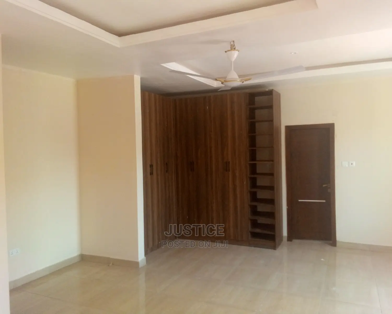 3bdrm Duplex in East Airport for rent in Airport Residential Area