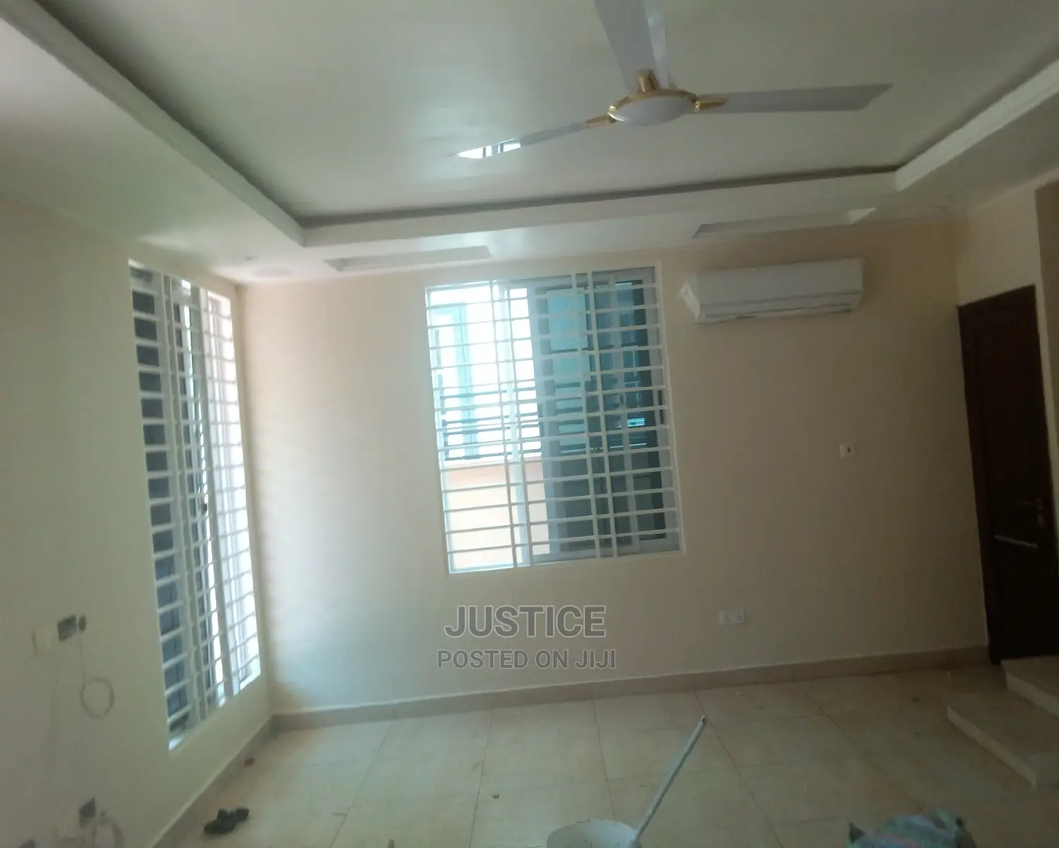 3bdrm Duplex in East Airport for rent in Airport Residential Area