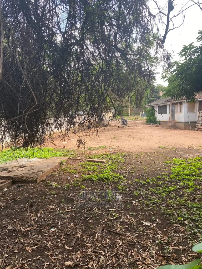 5 Plots With Old Buildings North Ridge in North Ridge