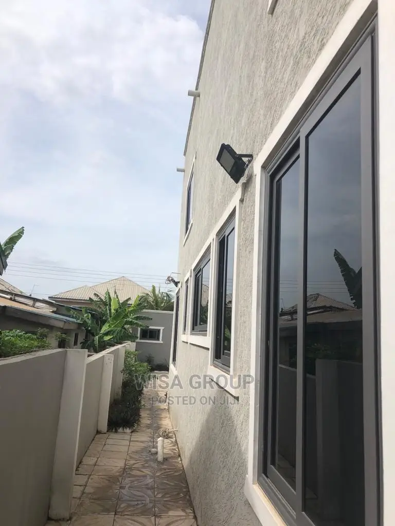 4bdrm Duplex in Wisa Groups, Accra Metropolitan for Rent in Accra Metropolitan