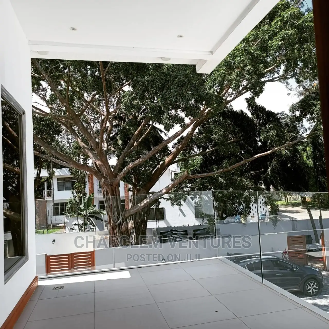 3bdrm Townhouse / Terrace in Charclem Ventures, Labone for rent in Labone