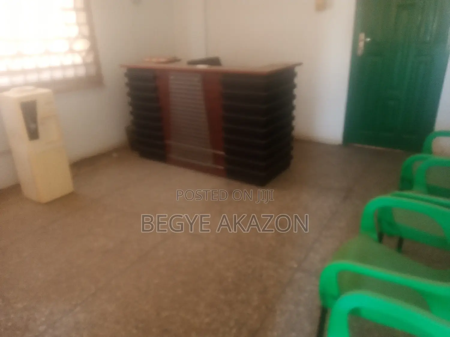 5bdrm House in Up Road Access Bank, East Legon for rent in East Legon