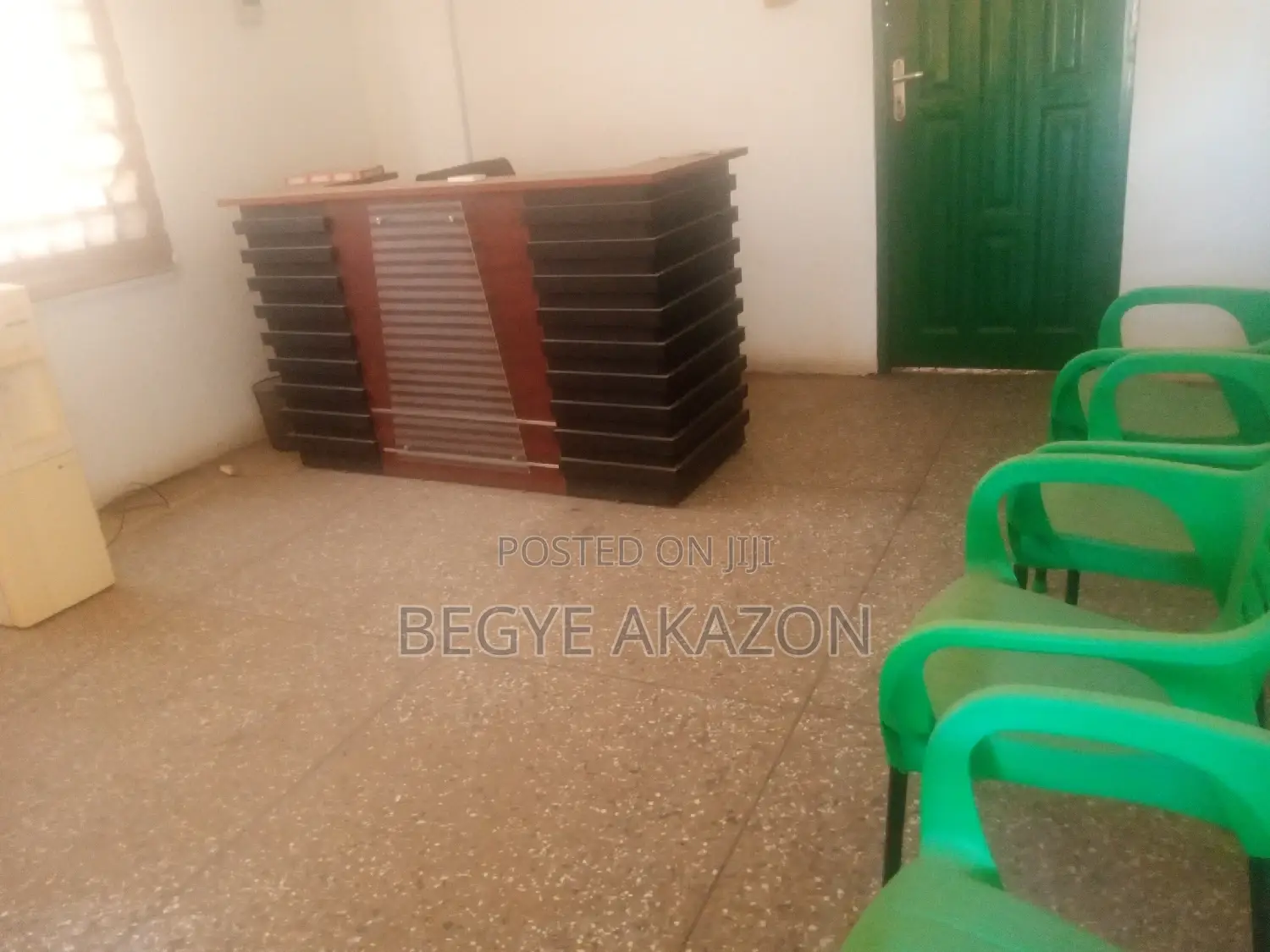 5bdrm House in Up Road Access Bank, East Legon for rent in East Legon