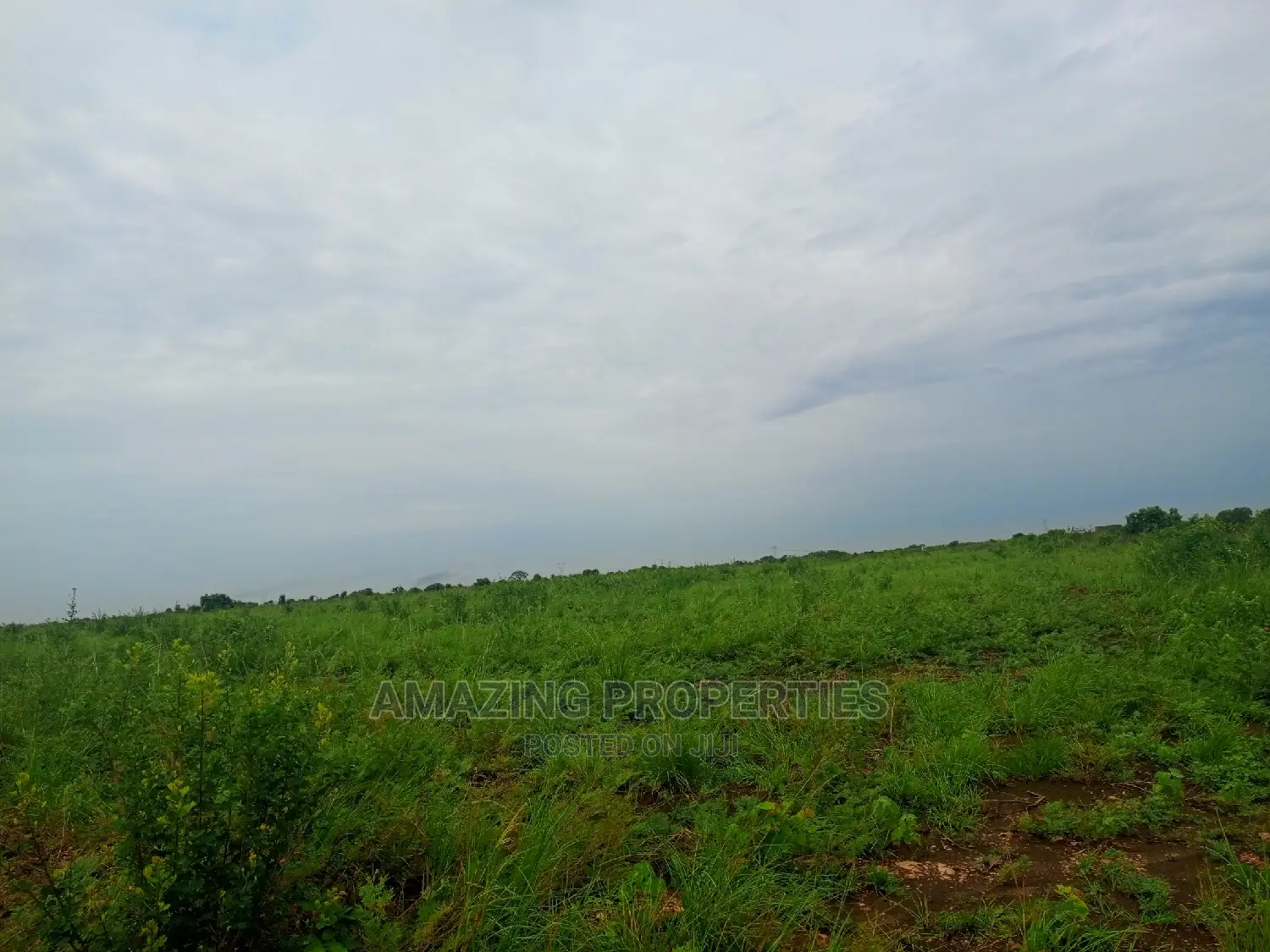 *Roadside 5 Acres for Sale Ashiaman-Tema Highway in East Legon