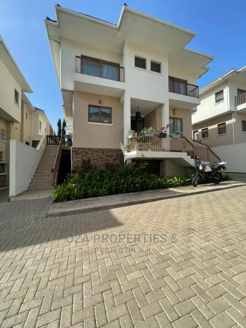 5bdrm House in US Embassy Area for rent in US Embassy Area