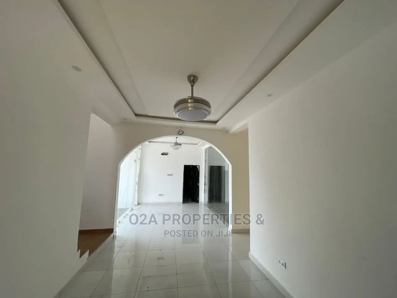 5bdrm House in Shopping Arcade Area for sale in Shopping Arcade Area