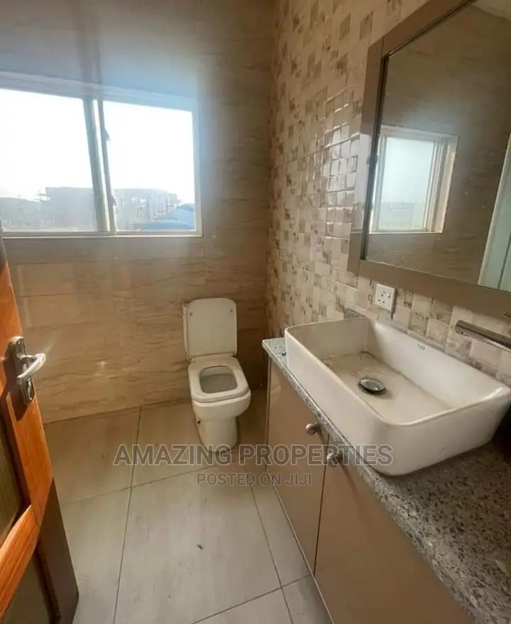 4bdrm House in East Legon for sale in East Legon