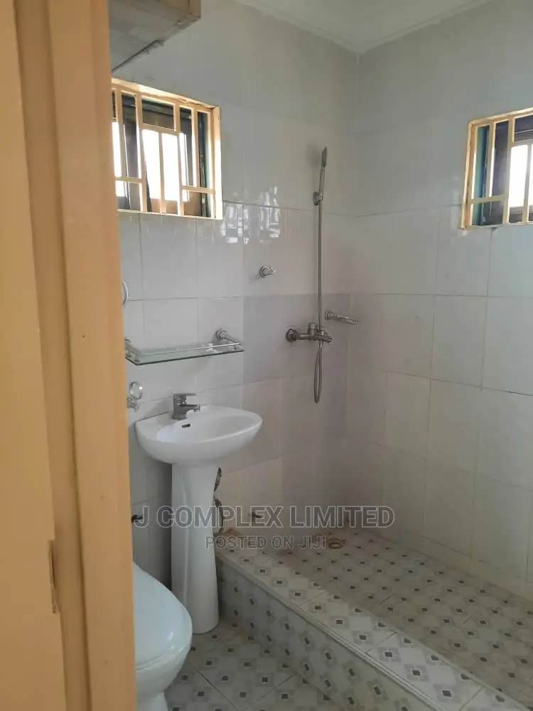 1bdrm Apartment in Osu Ako Adjei for rent in Osu Ako-Adjei