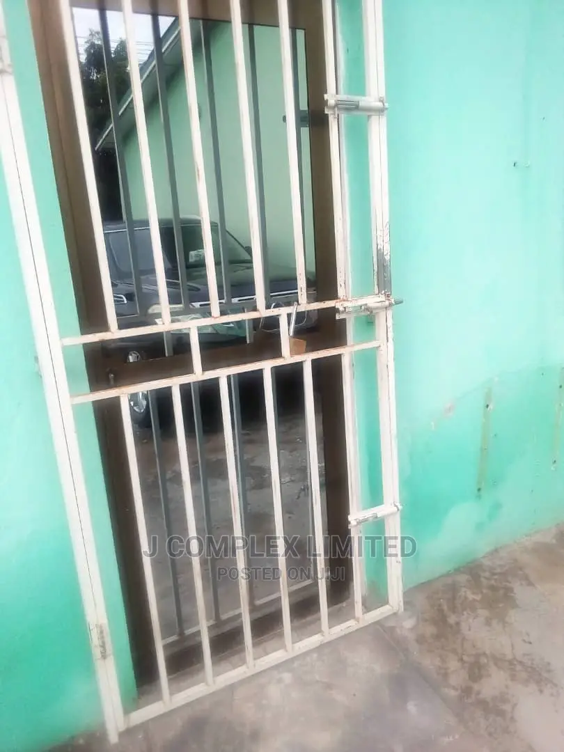 1bdrm Apartment in Osu Ako Adjei for rent in Osu Ako-Adjei