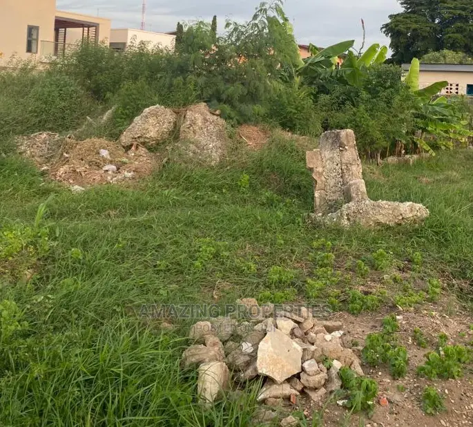 2 Plots of Land at Tesano in Tesano