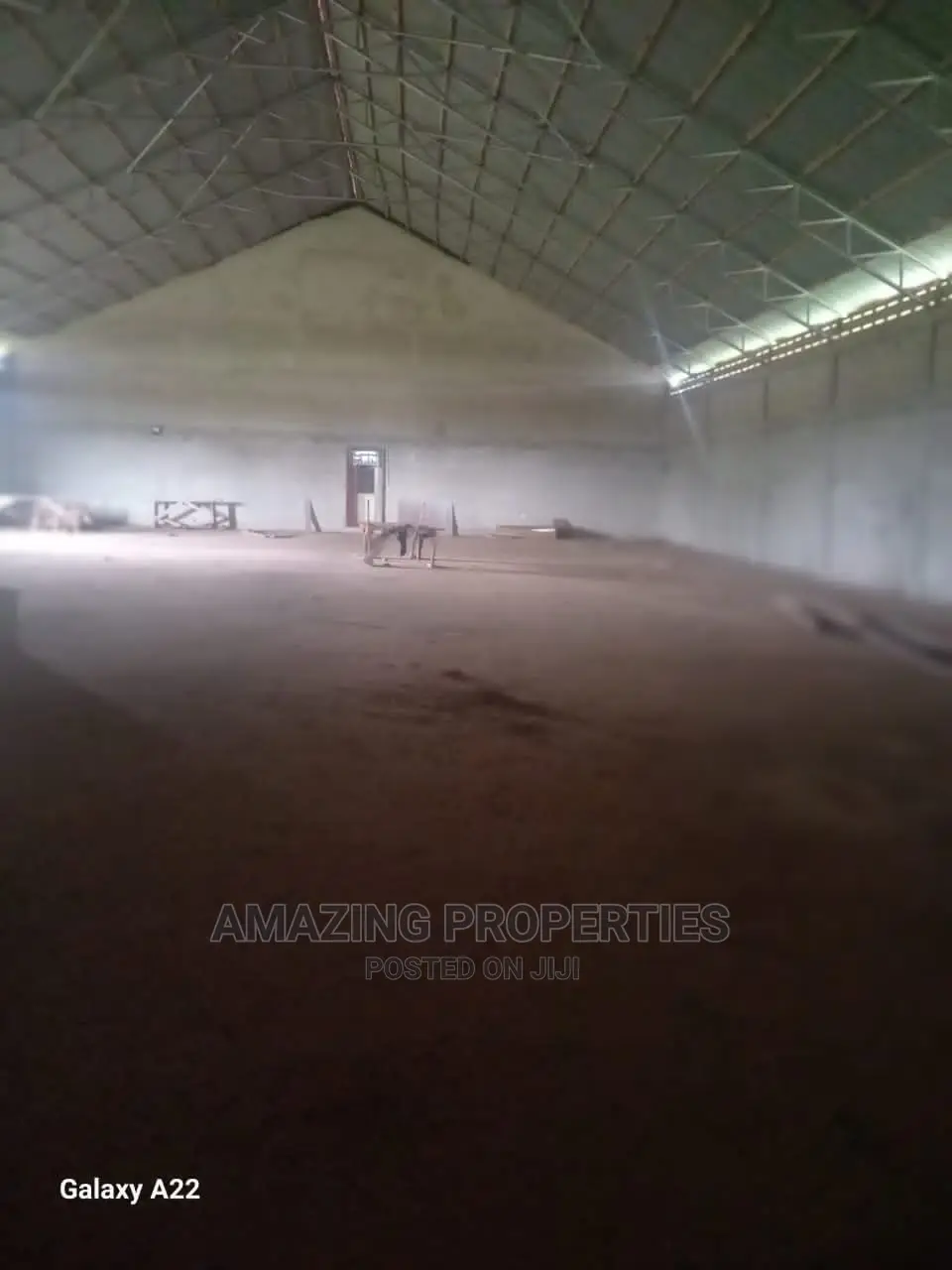 1000 Square Metres Warehouse at OYIBI in Oyibi