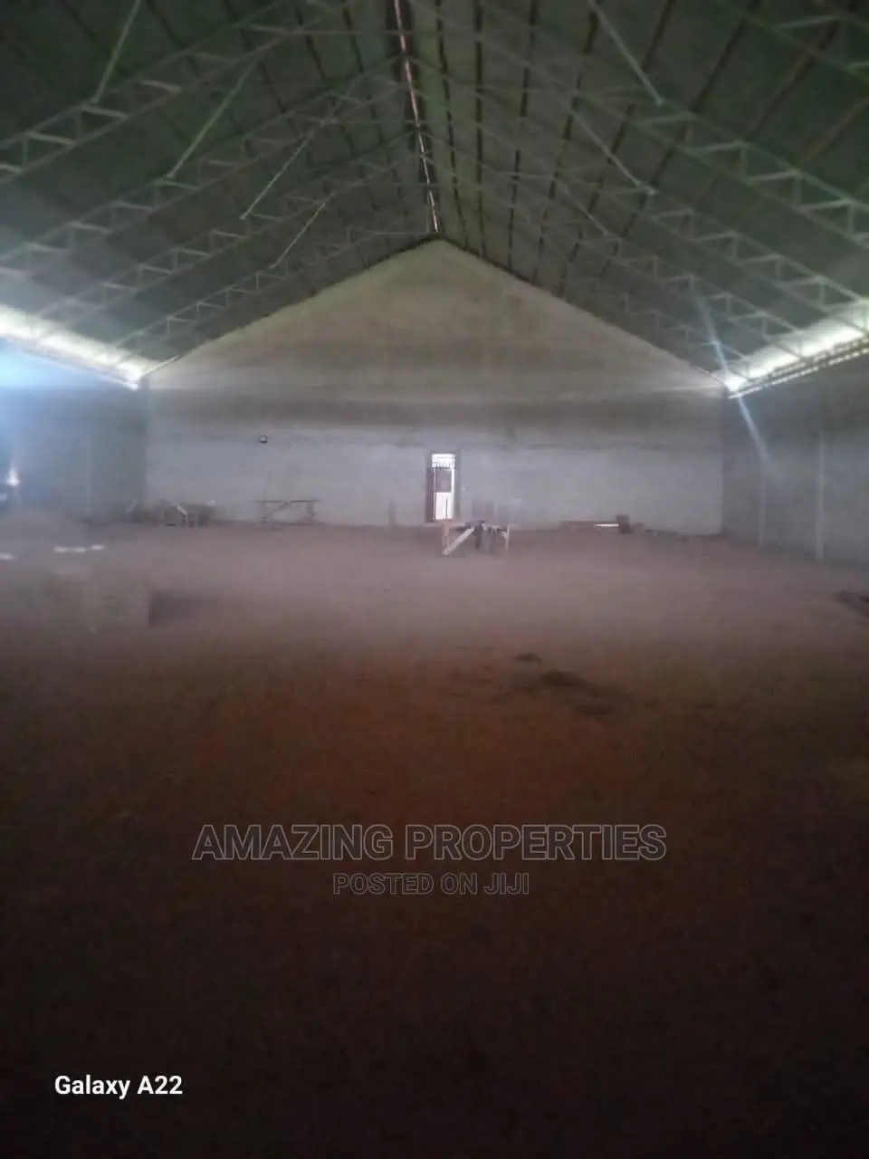 1000 Square Metres Warehouse at OYIBI in Oyibi