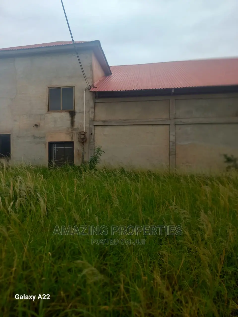 1000 Square Metres Warehouse at OYIBI in Oyibi