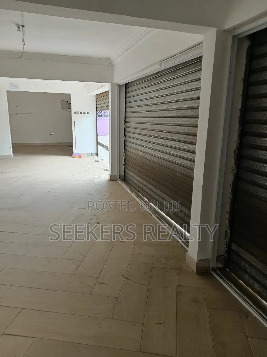 A Contemporary Shop for Rent at Osu in Oxford Street