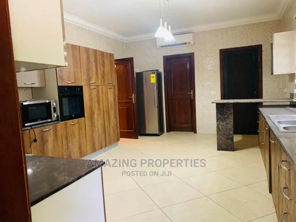 Furnished 4bdrm House in Trassacco Estate, East Legon for rent in East Legon