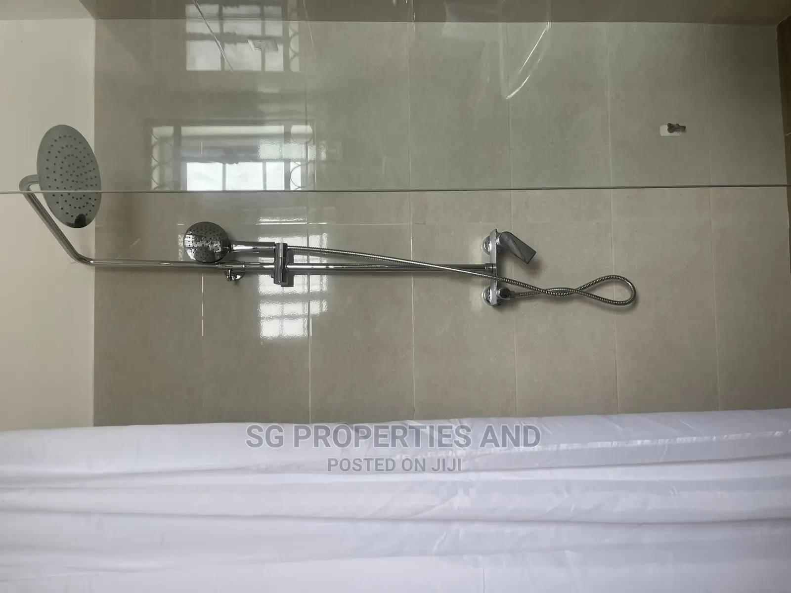 Furnished 3bdrm Apartment in Batsonaa, Spintex for rent in Spintex