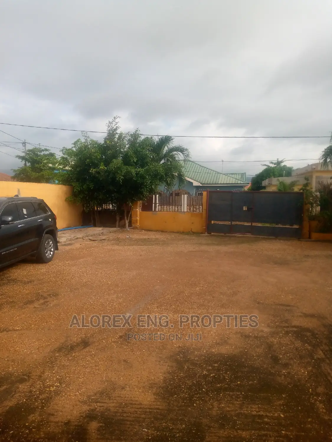 3bdrm House in Self Compound, Oyarifa for rent in Oyarifa