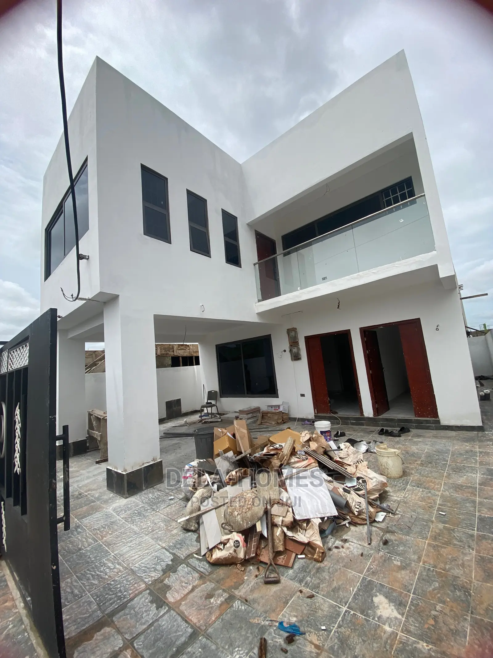 3bedroom Duplex HSE for Rent at Adenta-New-Legon. in Adenta
