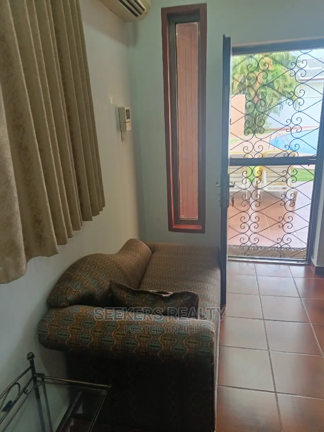 Furnished Studio Apartment in Seekers Realty, Labone for rent in Labone
