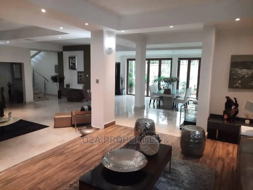 4bdrm House in Labone Junction for sale in Labone Junction