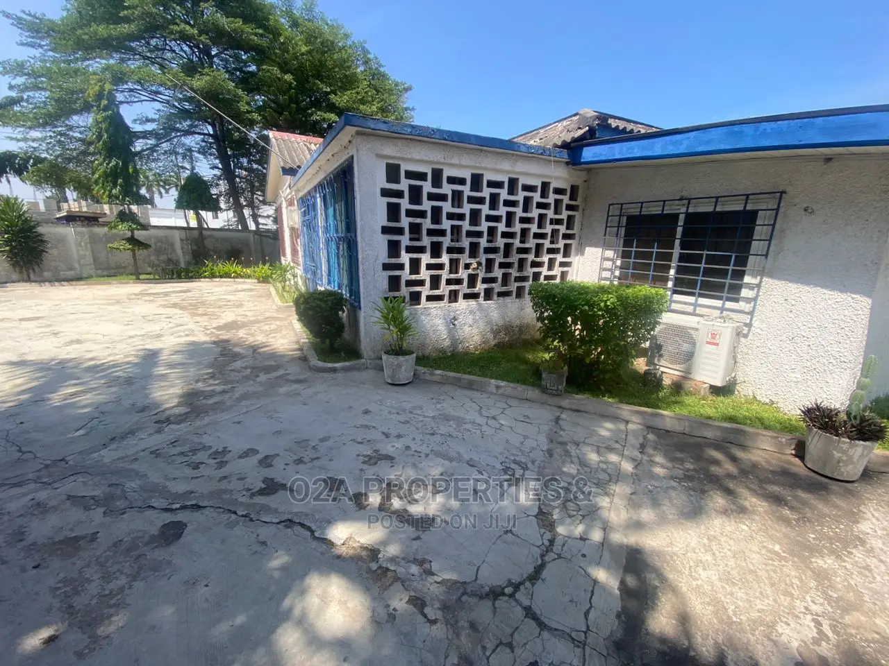 4bdrm House in Oxford Street for sale in Oxford Street
