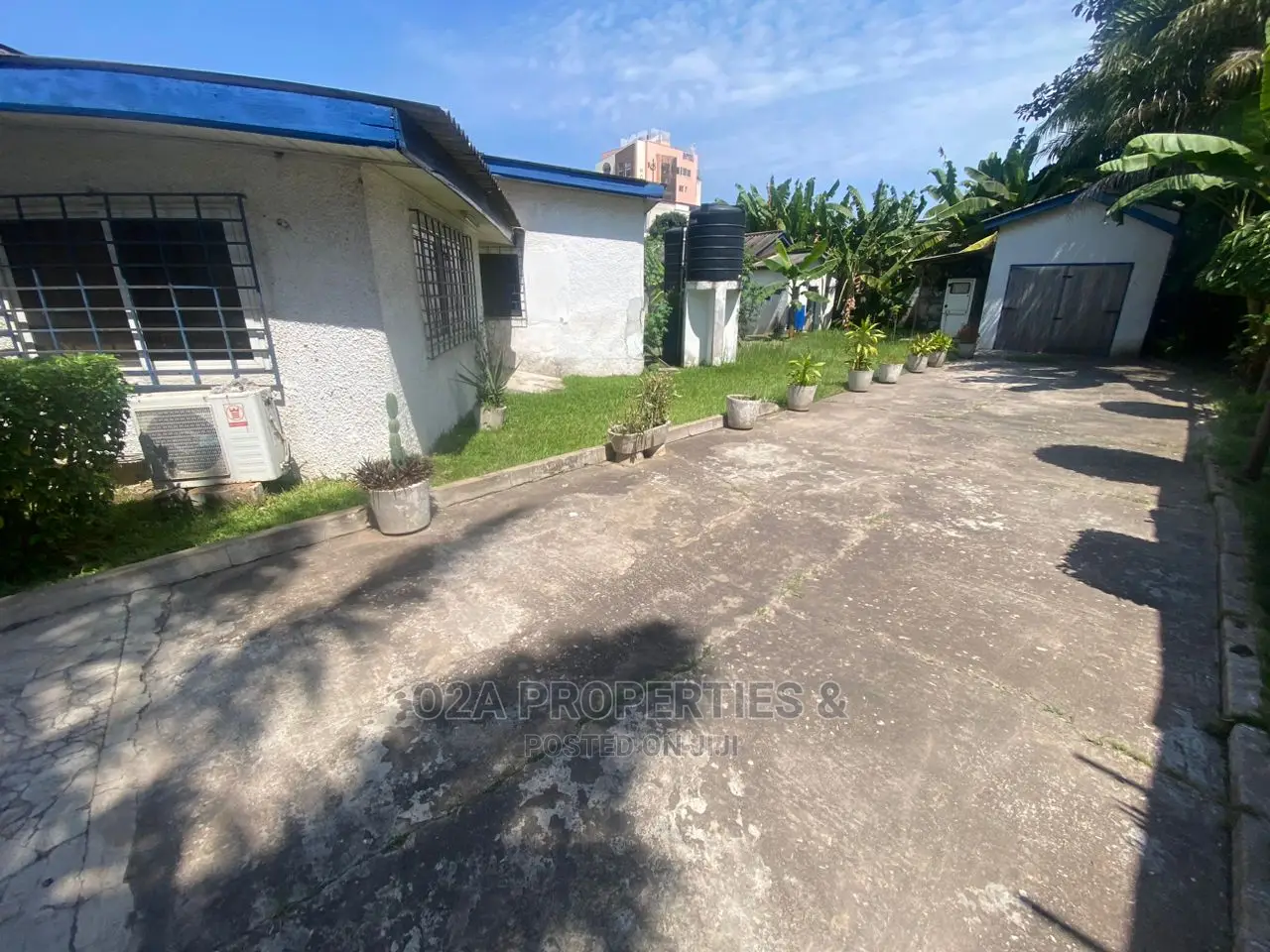 4bdrm House in Oxford Street for sale in Oxford Street