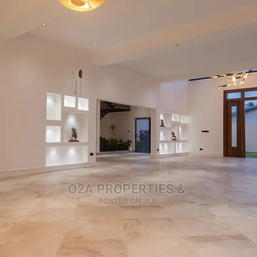 6bdrm House in Labone Junction for rent in Labone Junction