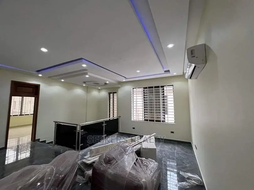 4bdrm House in Seekers Realty, Accra Metropolitan for sale in Accra Metropolitan