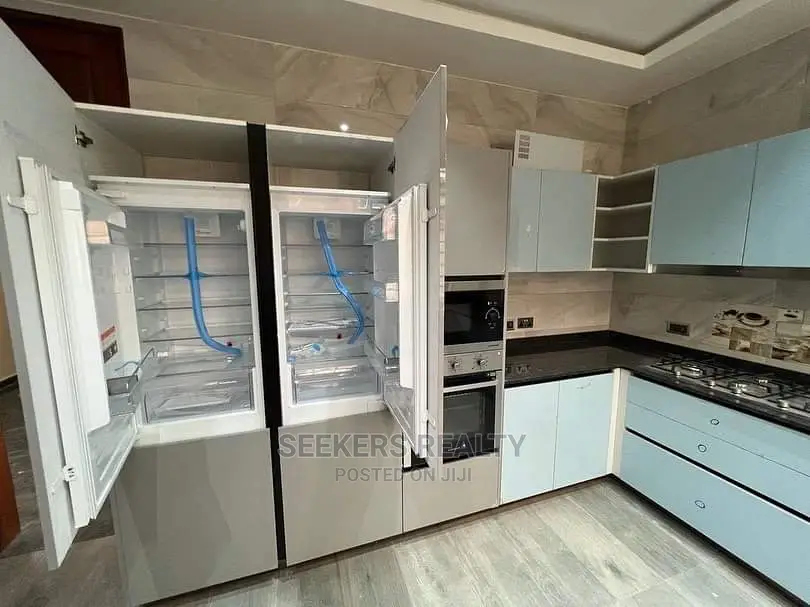 4bdrm House in Seekers Realty, Accra Metropolitan for sale in Accra Metropolitan