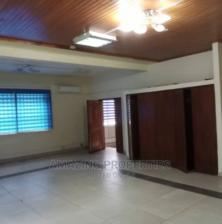 Office Complex for Rent at North Ridge in North Ridge