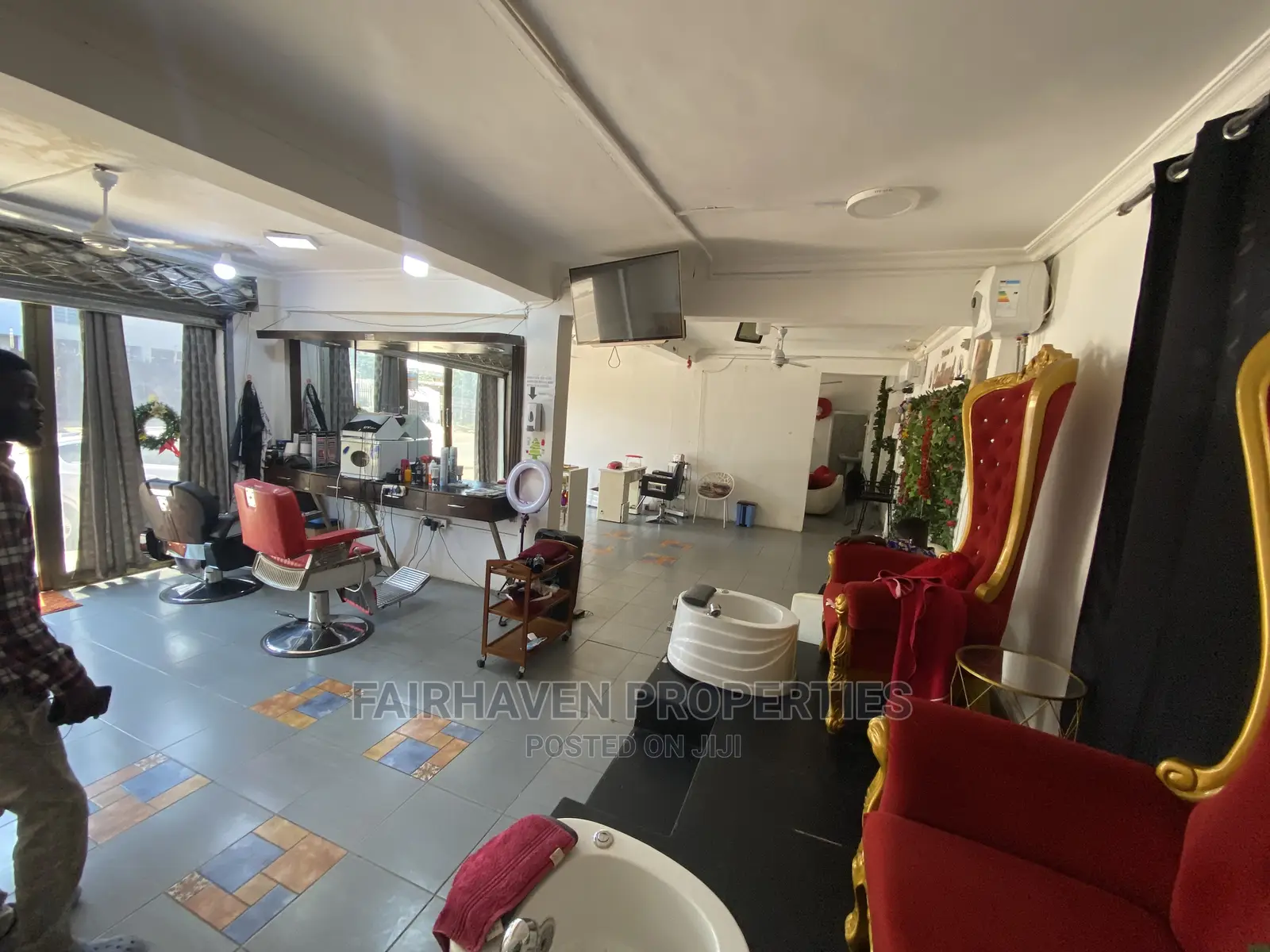 Spacious Shope for Rent in Tseaddo (3 in 1) in Airport Residential Area
