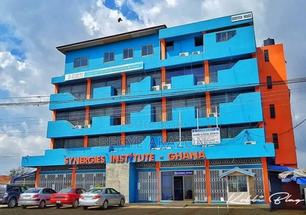 Commercial Building for Sale at Lapaz-Akweteyman in Achimota