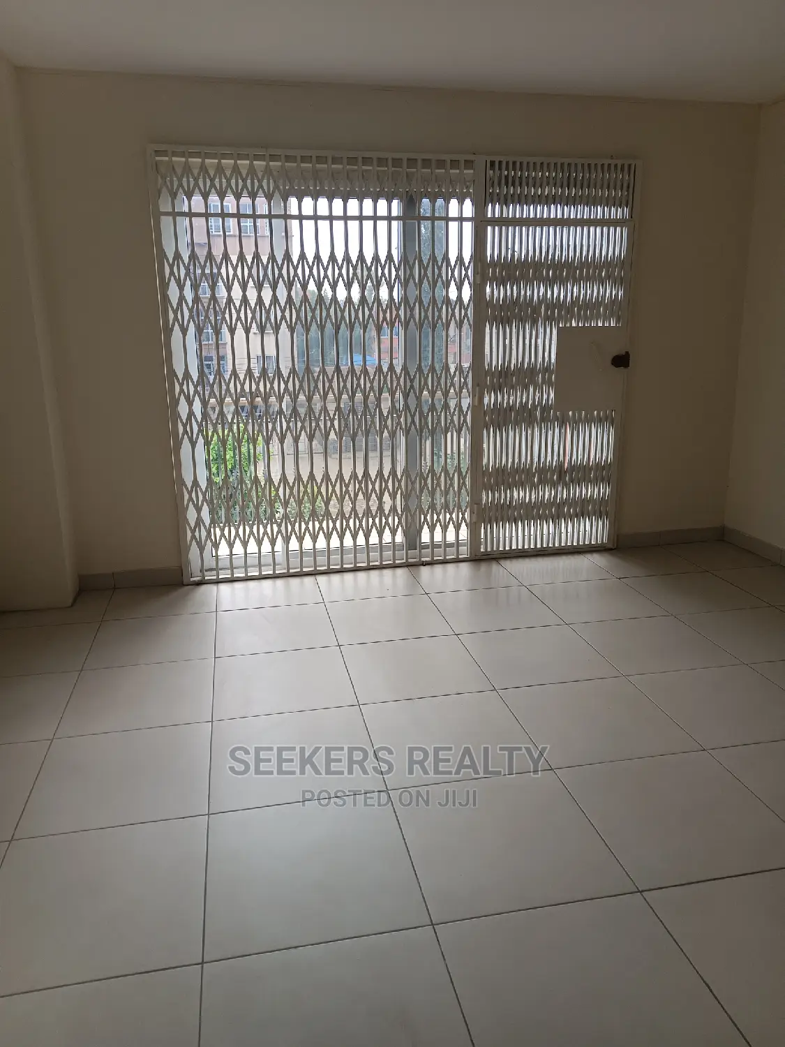 3bdrm Townhouse / Terrace in Seekers Realty, Cantonments for rent in Cantonments