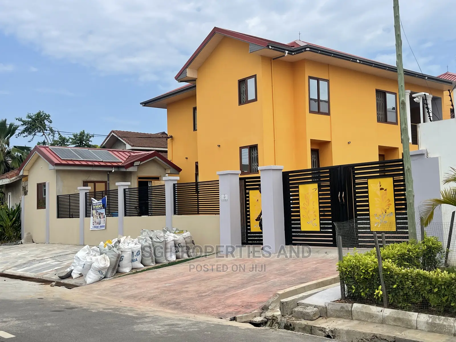 3bdrm Apartment in Com 18 Kfc, Spintex for rent in Spintex