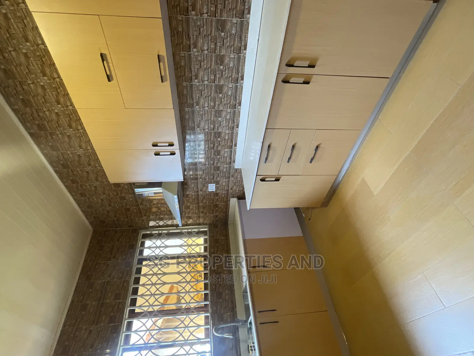 3bdrm Apartment in Com 18 Kfc, Spintex for rent in Spintex