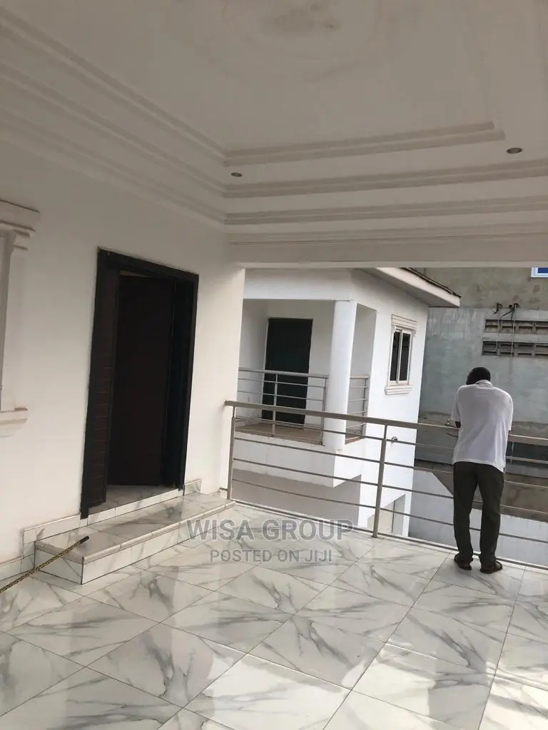 5bdrm Duplex in Wisa Groups, Accra Metropolitan for rent in Accra Metropolitan