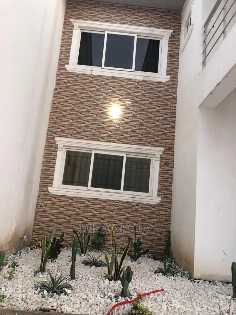 5bdrm Duplex in Wisa Groups, Accra Metropolitan for rent in Accra Metropolitan
