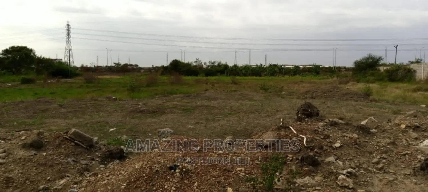 2 Plots of Roadside Land for Sale at Atomic Junction in Madina