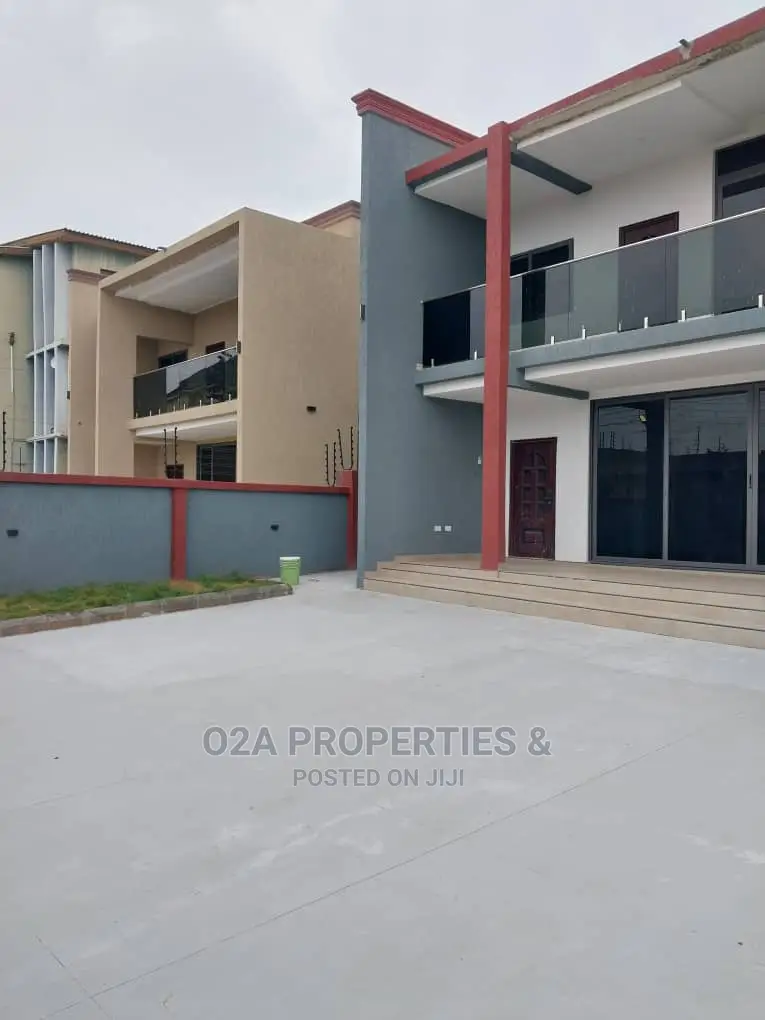 4bdrm House in Medifem Area for sale in Medifem Area