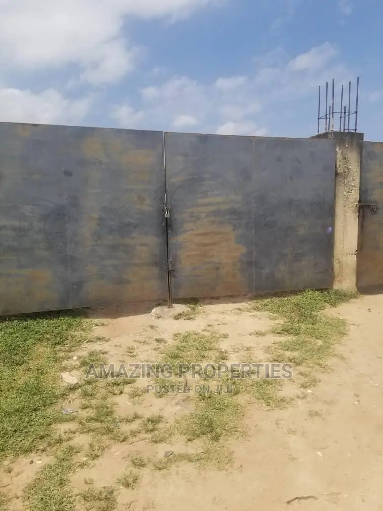 Five Acre Land for Sale at Roman Ridge in Roman Ridge