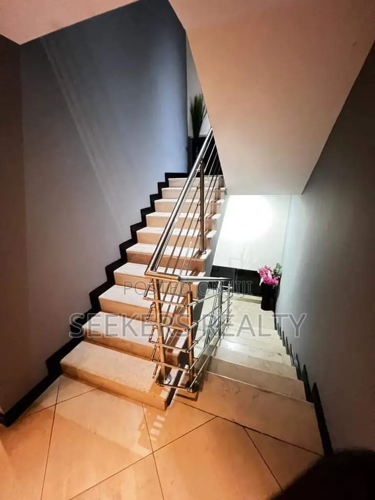 Furnished 4bdrm House in Seekers Realty, Cantonments for rent in Cantonments