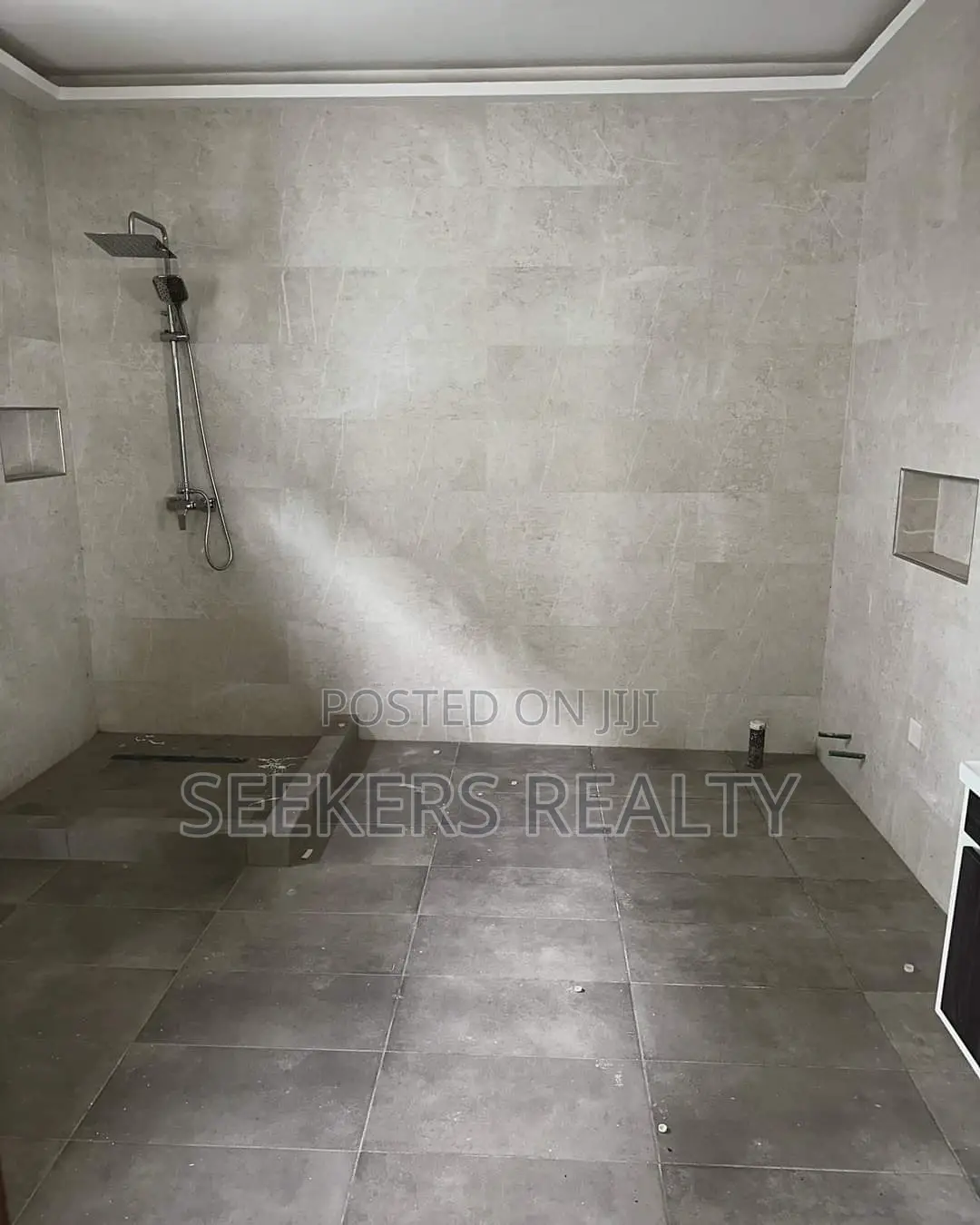 4bdrm House in Seekers Realty, Accra Metropolitan for sale in Accra Metropolitan
