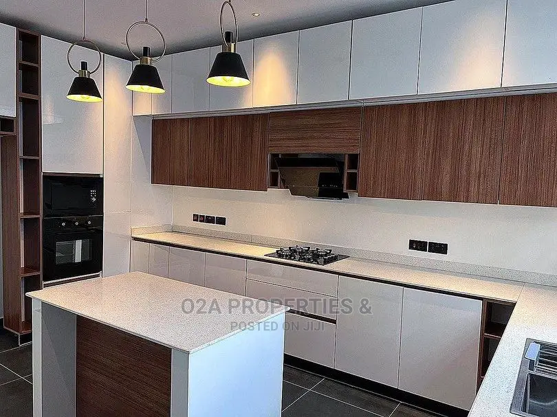 4bdrm House in Oyarifa Mall Area for sale in Oyarifa Mall Area