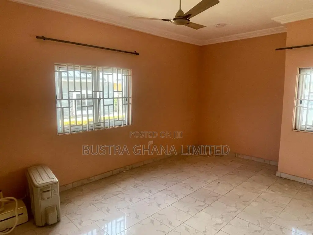 3bdrm House in Adom City, Tema Metropolitan for sale in Tema Metropolitan